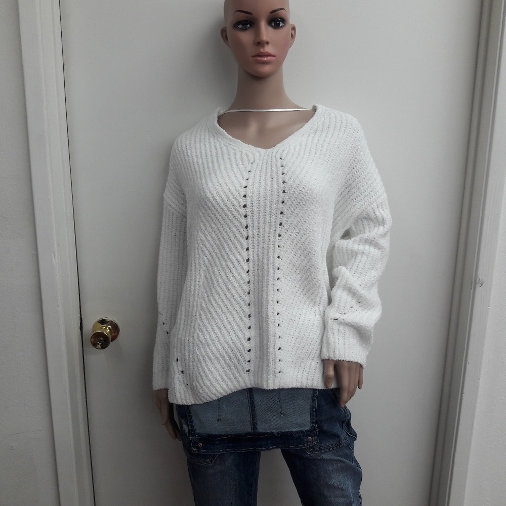Style & Co - Picture 1 of 3